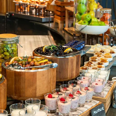 Moevenpick Marmara Sea 5*