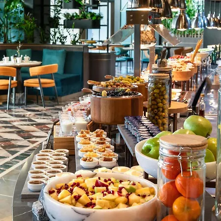 Moevenpick Marmara Sea מלון